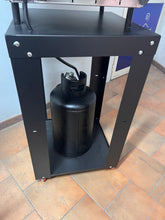 Carica l'immagine nel visualizzatore di Gallery, TAVOLINO IN FERRO SENZA RUOTE