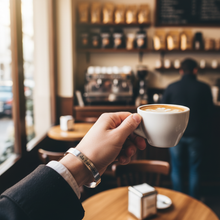 Carica l'immagine nel visualizzatore di Gallery, Bracciale indossato 4