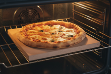 Laden Sie das Bild in den Galerie-Viewer, Pizza casalinga su pietra - Forno domestico