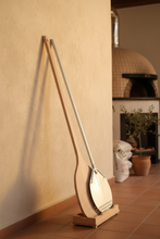 Carica l'immagine nel visualizzatore di Gallery, Portapale in Legno Artigianale
