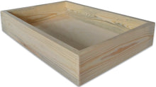Laden Sie das Bild in den Galerie-Viewer, HOLZKISTE - TISCH FÜR ROLLEN 60X40