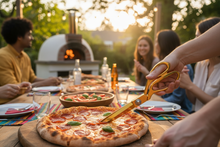 Carica l'immagine nel visualizzatore di Gallery, Party outdoor - Taglio pizza
